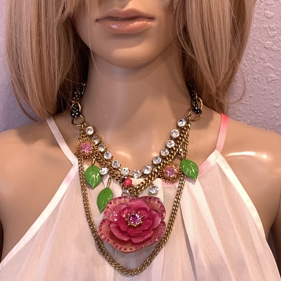 Betsey Johnson Jewelry - Vintage Betsey Johnson Secret Garden Ladybug Necklace